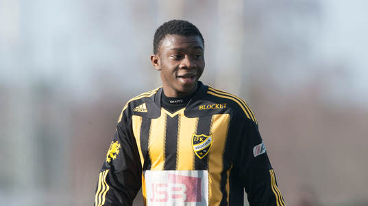 IFK Hässleholms Junior Bangura i träningsmatchen i