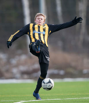 Hässleholms Philip Bengtsson i träningsmatchen i fotboll