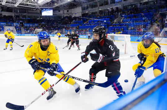 Sveriges Jenni Asserholt och Lina Wester utmanar Japans