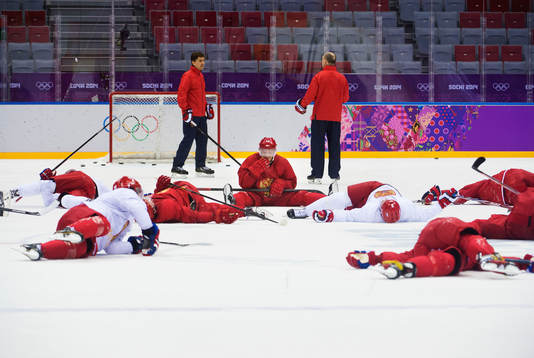 Pavel Datsyuk, i mitten, på Rysslands ishockeylandslags