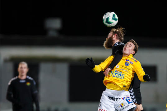 Gais Asgeir Börkur Asgeirsson och Falkenbergs Anton Wede