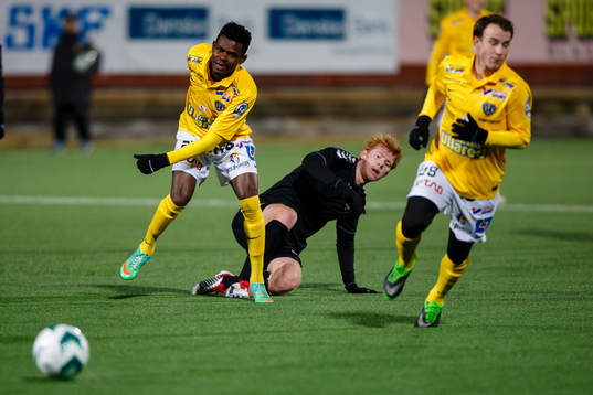 Falkenbergs Godsway Donyoh, Gais Hampus Andersson och