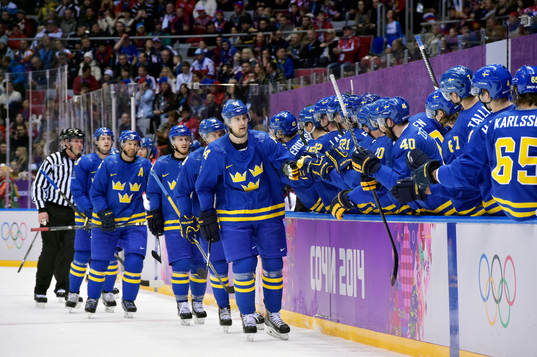 Sveriges Patrik Berglund jublar