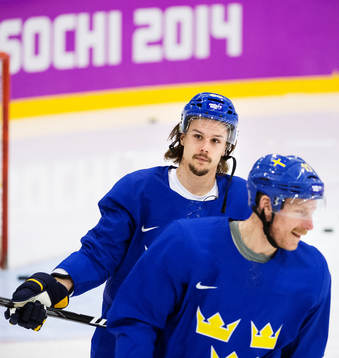 Erik Karlsson på Sveriges ishockeylandslags träning