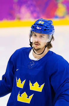 Erik Karlsson på Sveriges ishockeylandslags träning