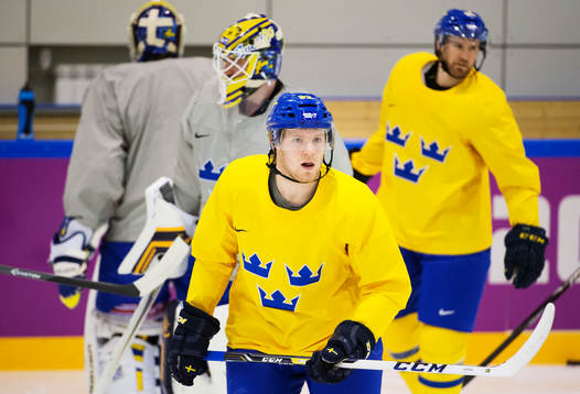 Gabriel Landeskog på Sveriges ishockeylandslags träning