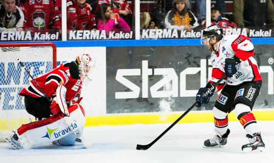 Karlskronas Austin Block ställs mot Malmö Redhawks