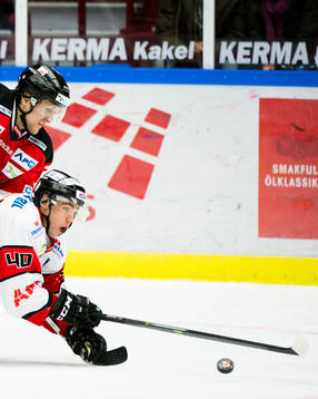 Malmö Redhawks Tomas Kollar och Karlskronas Jesper Jensen