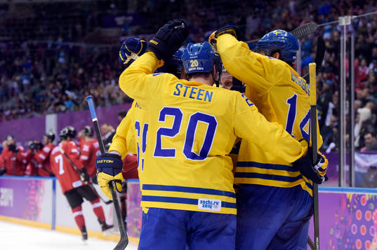 Sveriges Daniel Alfredsson jublar