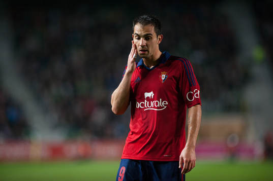 ELCHE, ESPANA - 14 DE FEBRERO: Emiliano Armenteros durante