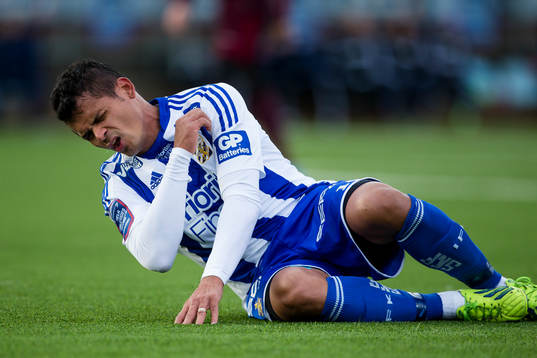 IFK Göteborgs Daniel Sobralense liggande