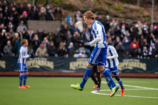 IFK Göteborgs Ludwig Augustinsson jublar