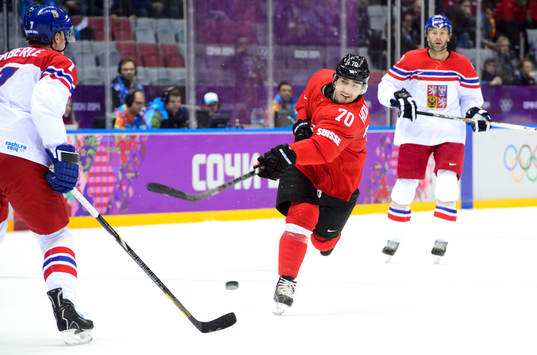 Schweiz Denis Hollenstein testar skott