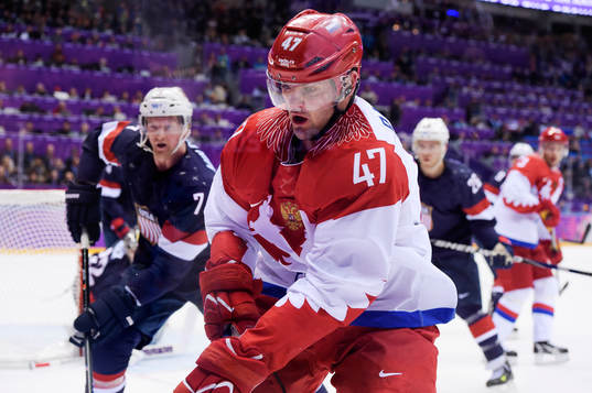 Rysslands Alexander Radulov i ishockeymatchen mellan USA
