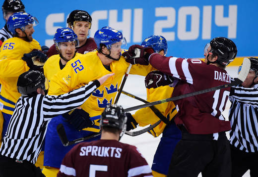 Sveriges Jonathan Ericsson i bråk med Lettlands Lauris