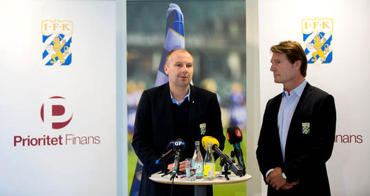 Håkan Mild och Martin Kurzwelly, klubbdirektör i IFK