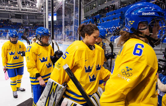 Sveriges Johanna Olofsson, Emma Nordin, målvakt Valentina