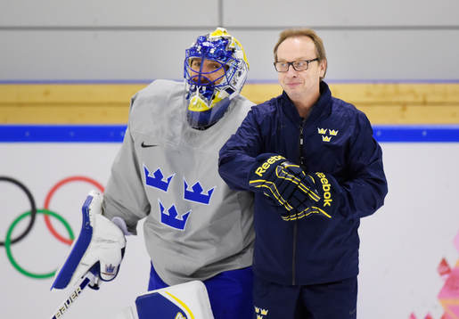 Målvakten Henrik Lundqvist och förbundskapten Pär Mårts