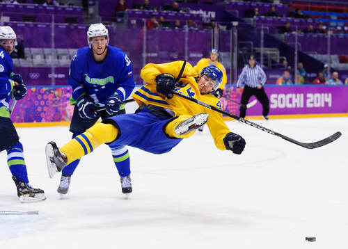 Sloveniens Robert Sabolic fäller Sveriges Jimmie Ericsson