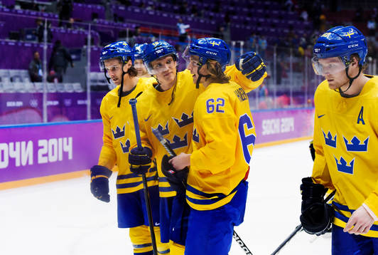 Sveriges Jakob Silfverberg kramar om Carl Hagelin