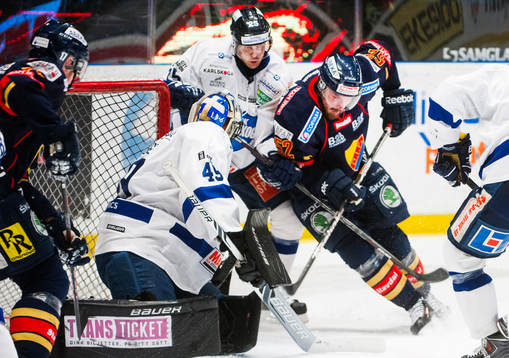 Karlskogas Martin Thelander och Djurgårdens Mikael Ahlén
