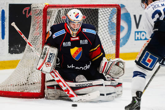 Djurgårdens målvakt Adam Reideborn