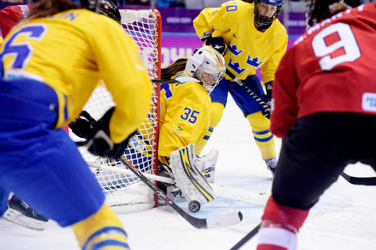 Sveriges målvakt Valentina Wallner