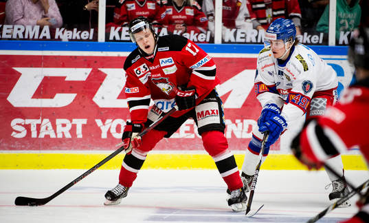 Malmö Redhawks Daniel Viksten och Oskarshamns Oscar Englund