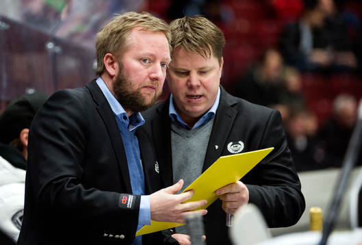 Oskarshamns tränare Fredrik Söderström och assisterande