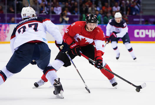 s Ryan McDonagh utmanas av Kanadas Matt Duchene