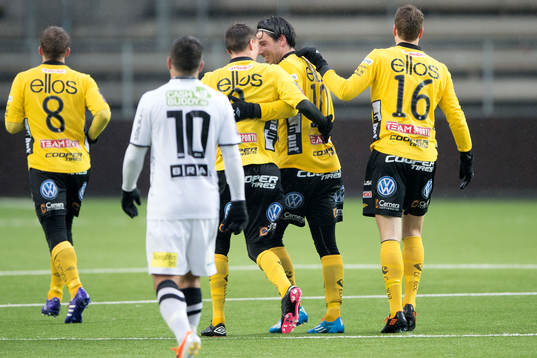 Elfsborgs spelarna jublar