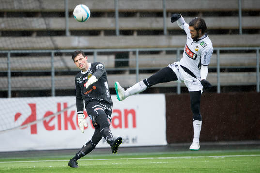 Elfsborgs målvakt Kevin Stuhr-Ellegaard