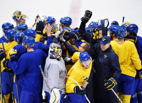 Bläddra bland fler bilder av OS 2014, Ishockey, Sverige, träning