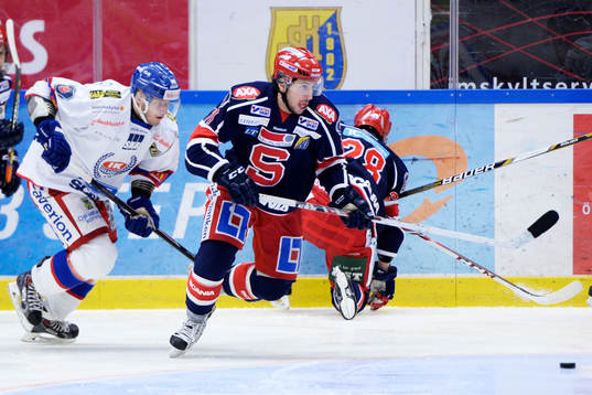 Södertäljes Phil DeSimone och Oskarshamn Andreas Valdix