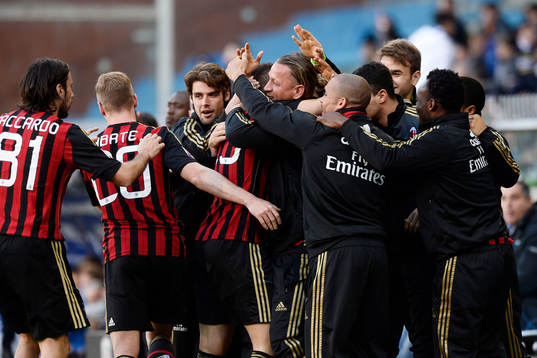 esultanza gol Adel Taarabt Milan. Goal celebration