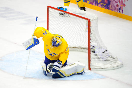 Sveriges målvakt Henrik Lundqvist deppar