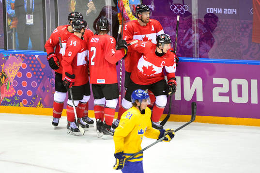 Kanada firar att Sidney Crosby gjort 0-2