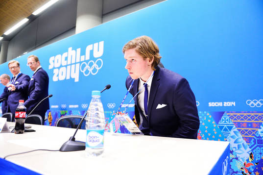 Nicklas Bäckström på presskonferensen