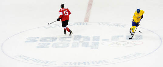 Kanadas Jay Bouwmeester och Sveriges Jakob Silfverberg