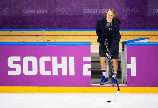 Carl Hagelin på Sveriges värmning