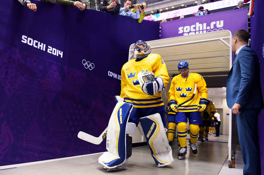Sveriges målvakt Henrik Lundqvist och Oliver Ekman-Larsson