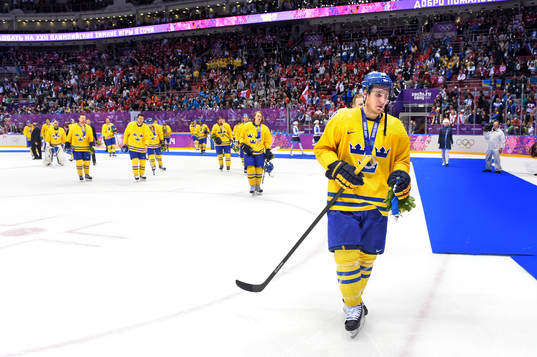 Sveriges Alexander Steen deppar när han lämnar isen