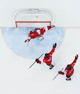 Kanadas målvakt Carey Price, Dan Hamhuis och Jonathan