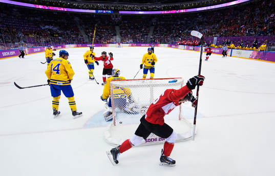 Kanadas Jonathan Toews jublar