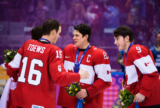 Kanadas Jonathan Toews, Sidney Crosby och Matt Duchene