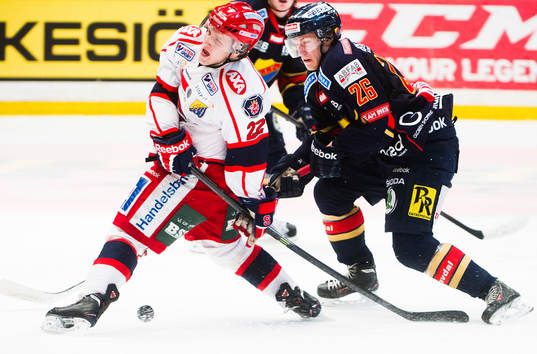 Södertäljes Jesper Thörnberg  och Djurgårdens Henrik