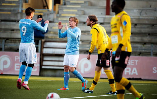 Malmös Markus Rosenberg och Emil Forsberg jublar