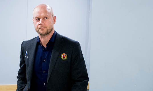 Almtunas assisterande tränare Marcus Ragnarsson