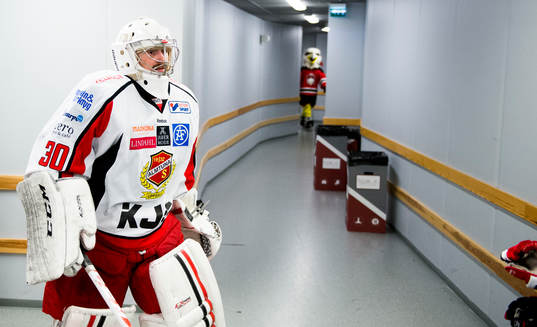 Almtunas målvakt Alexander Sahlin