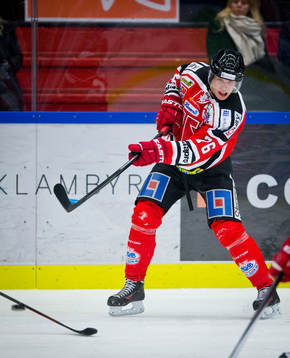 Örebros Jere Sallinen i SHL mellan Örebro och Frölunda